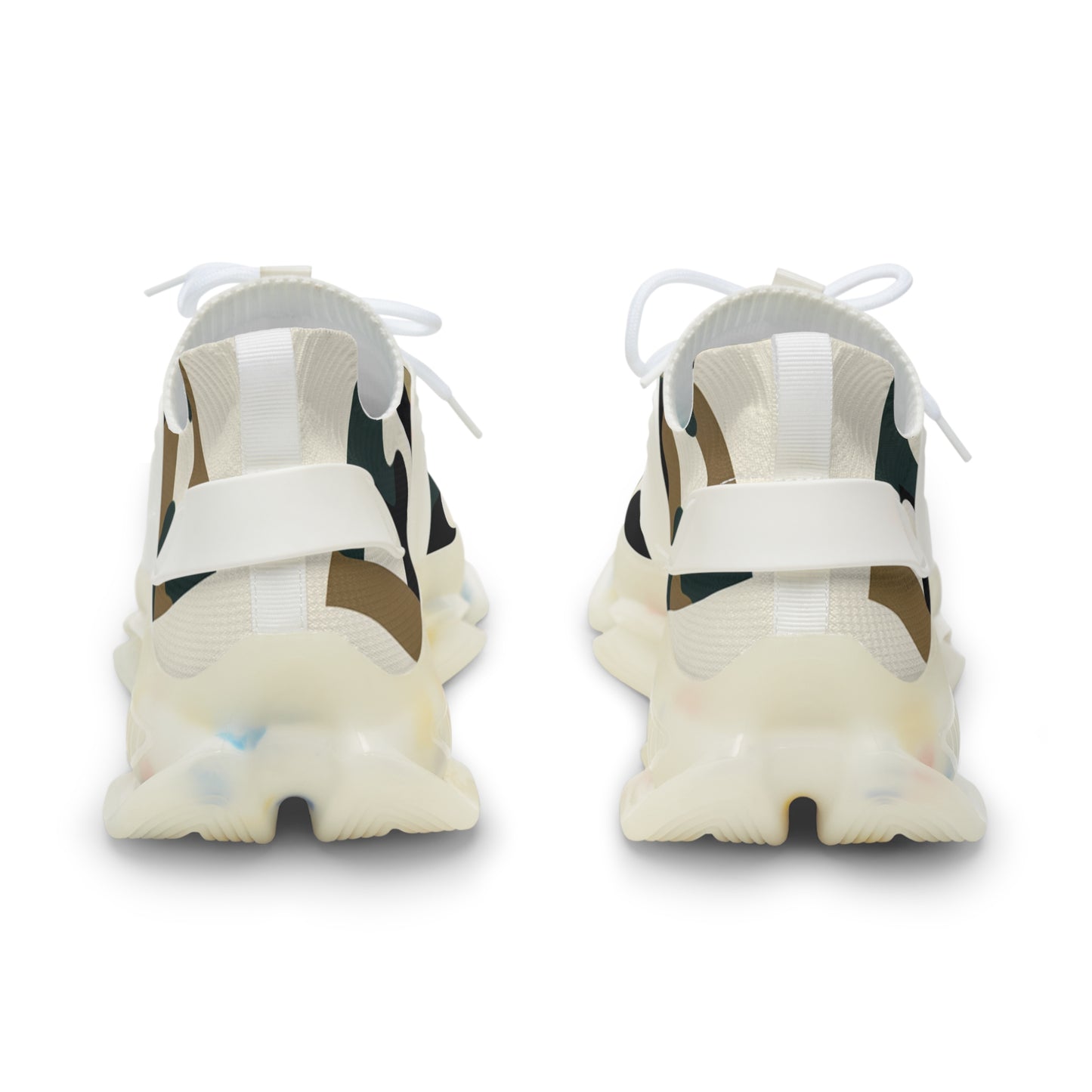 Hannah Roberts - Sneakers